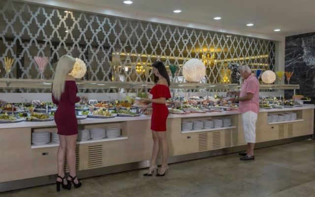 Royal Alhambra Palace – All Inclusive