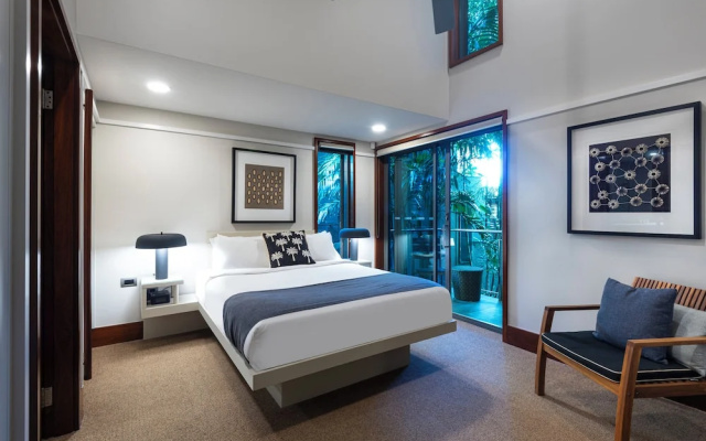 6 Yacht Club Oceanfront House On Marina  Deluxe 4 Bedroom With 2 Golf Buggies – Guest Rooms – Hamilton Island