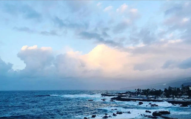 Ocean Views. Flat 3 bedrooms.