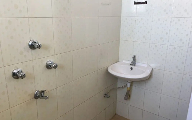 Hotel Parth Inn