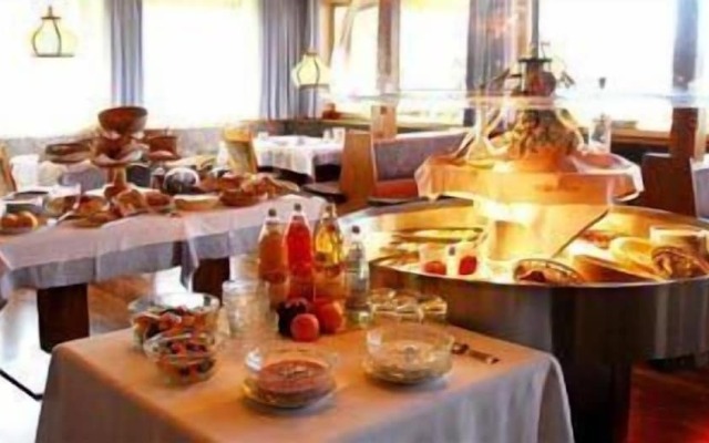 Panoramahotel Post