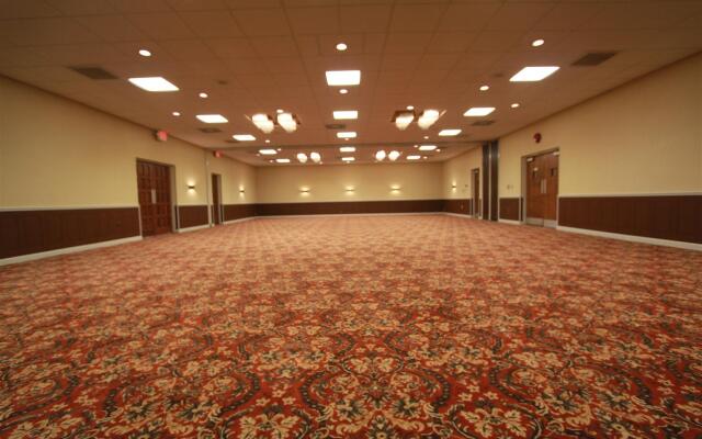 Best Western Plus Wooster Hotel & Conference Center