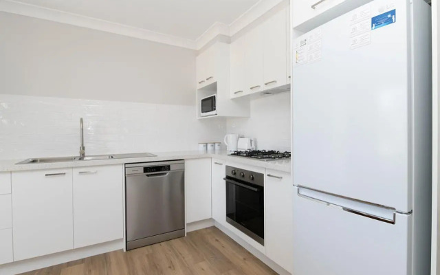 Villa on Matthews, Quite, Modern, Fresh, Free Wifi