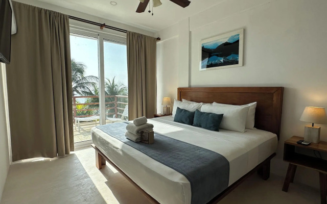 Noah Beach Hotel & Suites