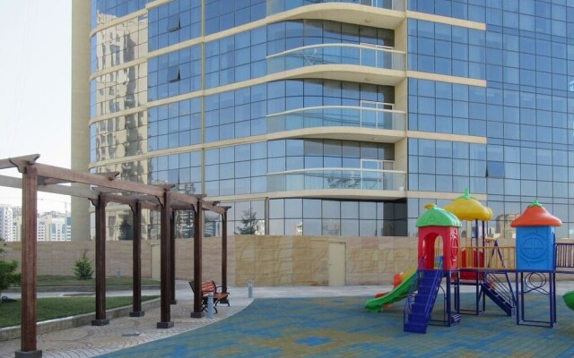 Premier 2BR Apartment in JVC Community - Sleeps 5!