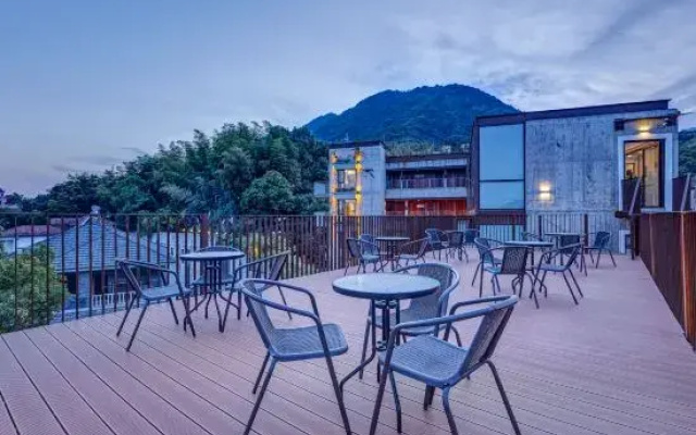 Yan Ru Light Luxury Holiday Hostel