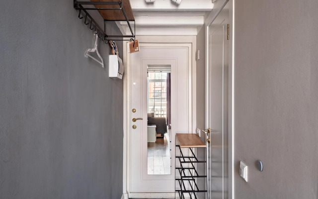 UNO на Вольная 25 с3