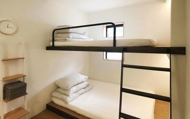 Seoul Cube Itaewon - Hostel