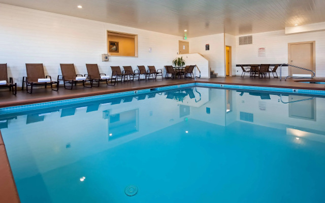 Best Western Inn & Suites