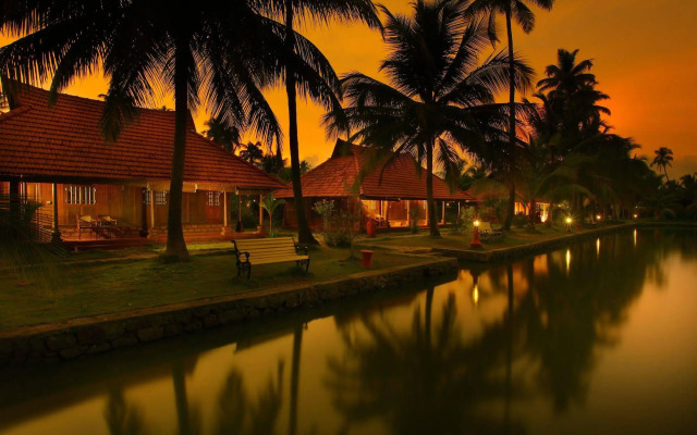 Kondai Lip Backwater Heritage Resort