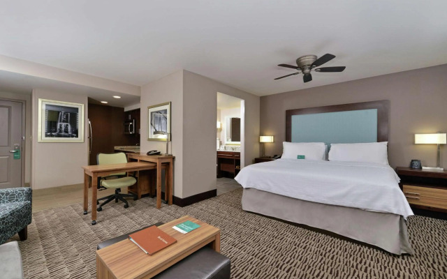 Homewood Suites By Hilton Cincinnati Mason