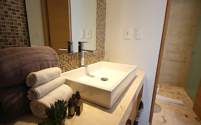 Anah 401 N by iMexico