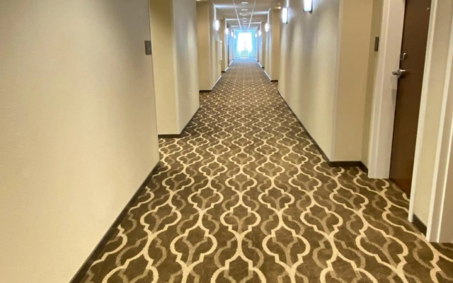 Comfort Suites Midland West