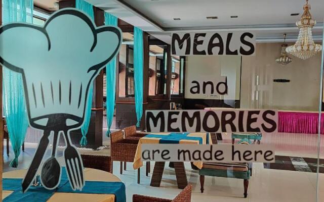 Hotel Reeva Suites