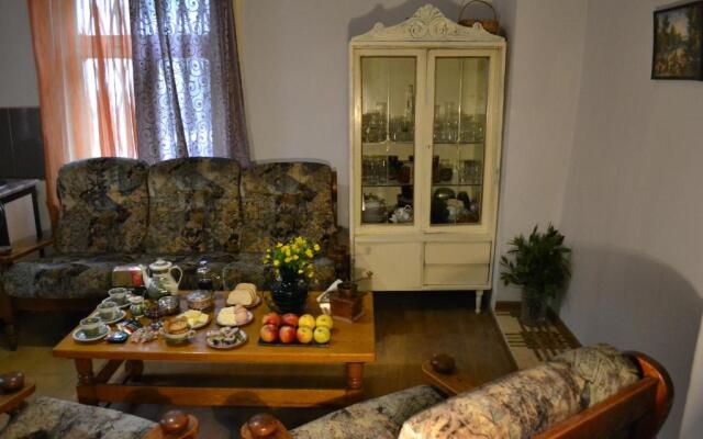 Guest house Amazon
