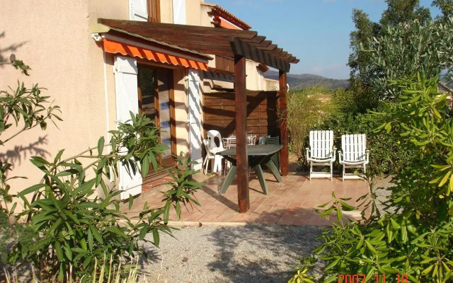 Les Bastidons rez jardin No 2
