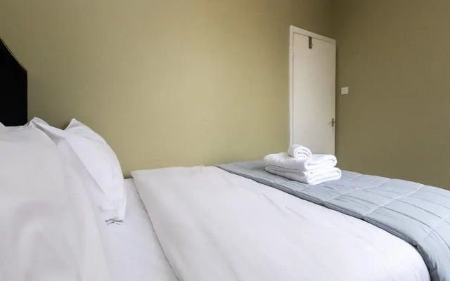 Light & Central 1BD Flat - Dalston