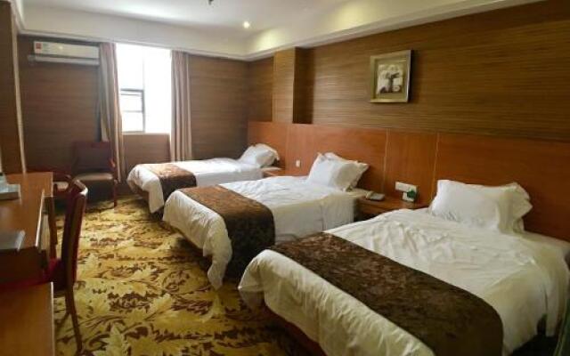 Enping Jinyi Business Hotel
