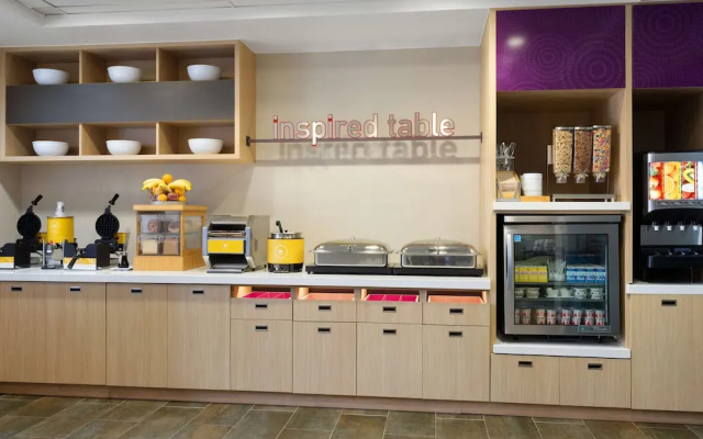 Home2 Suites by Hilton Indianapolis Keystone Crossing