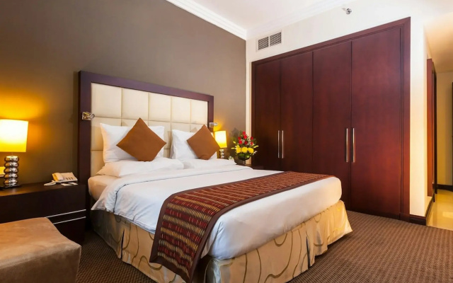 Flora Park Deluxe Hotel Apartments