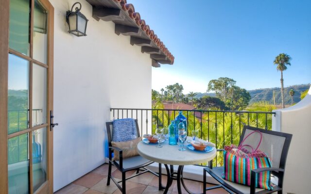 Serenity in La Costa Paradise