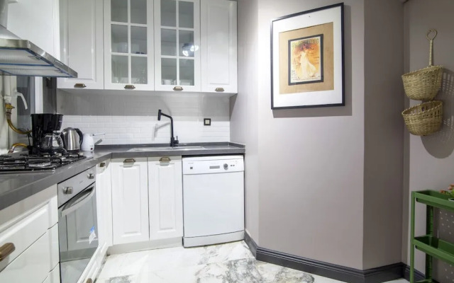 Comfy and Central Flat in the Heart of Sisli