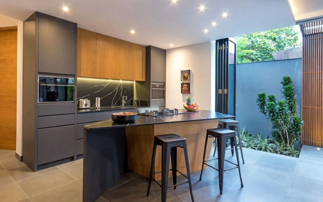 Villa Castil di Udara by Villa Finder
