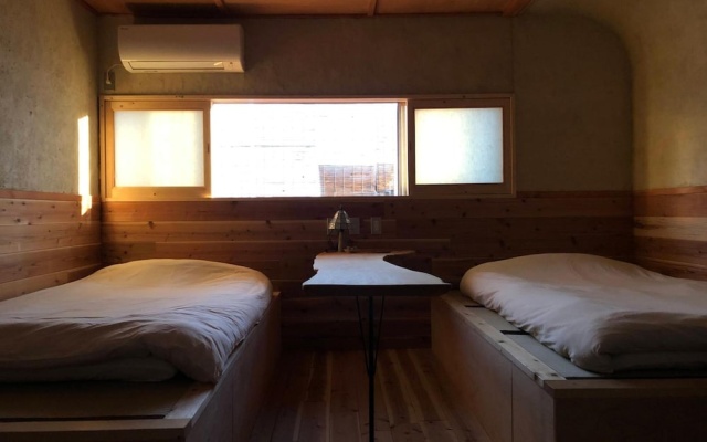 Kyoto style small inn iru – Guest Rooms – Kyoto
