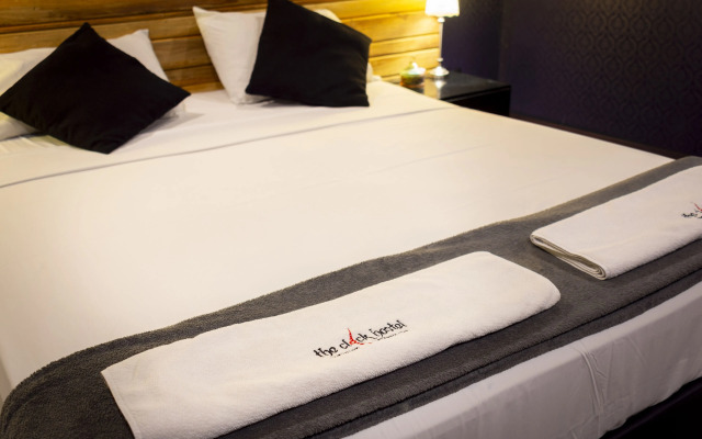 The Clock Hostel And Suites