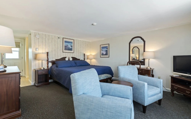 The Sparhawk Oceanfront Resort