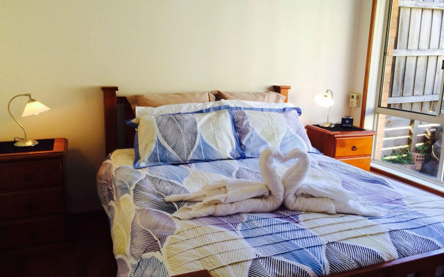 Australian Home Away @ Doncaster Andersons Creek 2