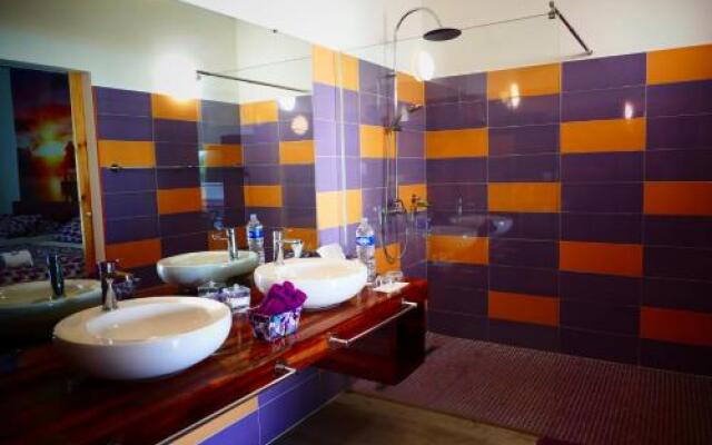 Coconut Grove Lodge