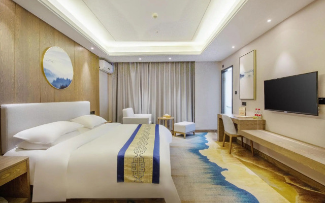 Vienna Classic Hotel (South Gate of Mount Huang Scenic Area)