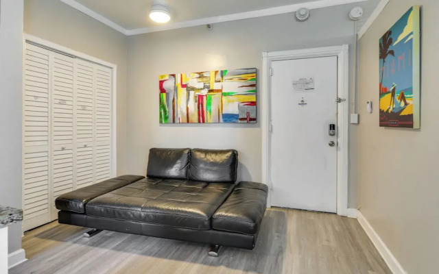 Sunny Miami Beach Condo Steps to Boardwalk!
