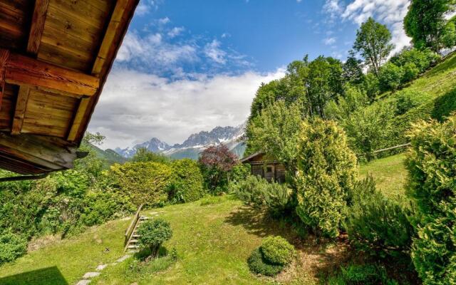 Chalet Ecritoire - Alpes Travel - Les Houches - Sleeps 10