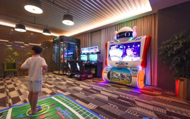 Xuchang Sanding Huayue Hotel