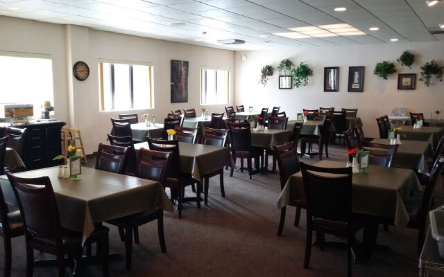 Quality Inn & Suites Escanaba North