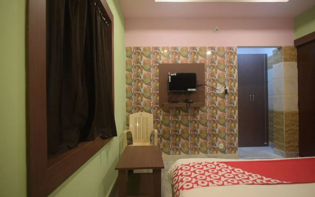 Capital O 14489 Hotel Aryan