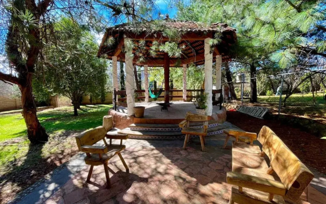 Hermosa cabaña 6 pax a 10 min Patzcuaro