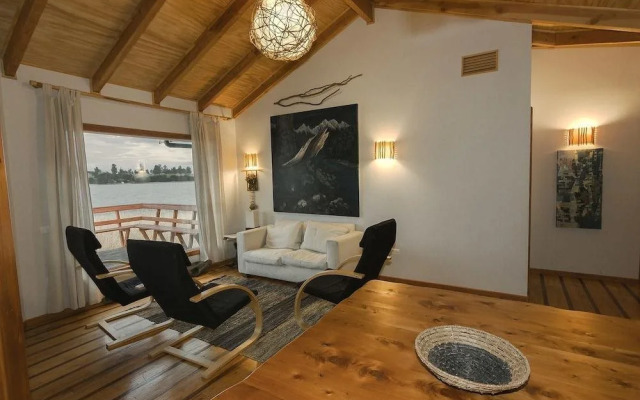 Gracias a la Vida Lodge