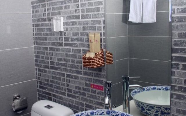 Aizunke Hotel - Qingdao