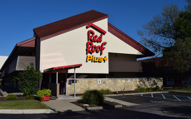 Red Roof Inn PLUS+ University at Buffalo - Amherst