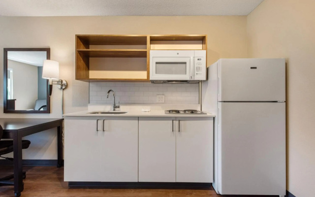 Extended Stay America Suites Fremont Newark