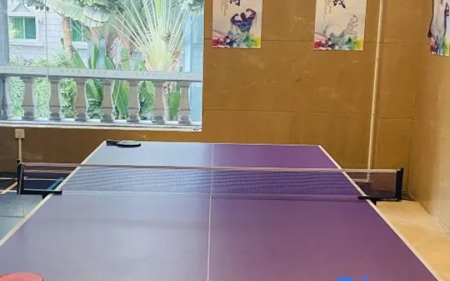 Qionghai waika Hotel (Wanquanhe store)