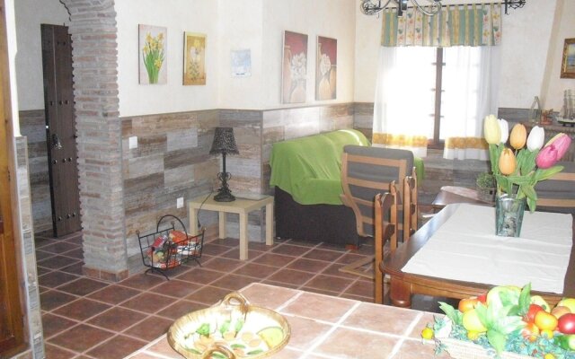 Cadiz 101737 3 Bedroom Holiday home By Mo Rentals