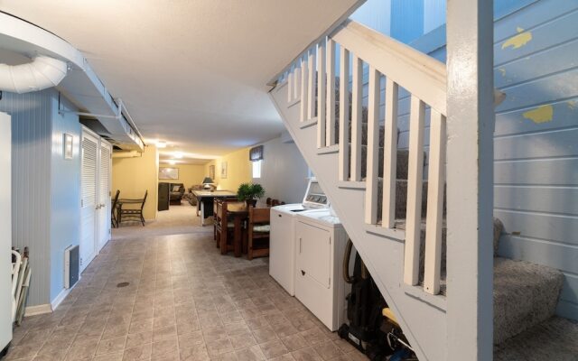 Harris Hideaway 5 Bedroom Home
