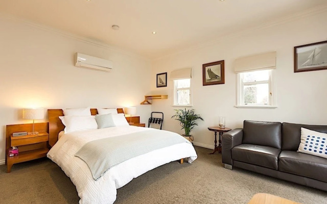 Port Boutique Accommodation