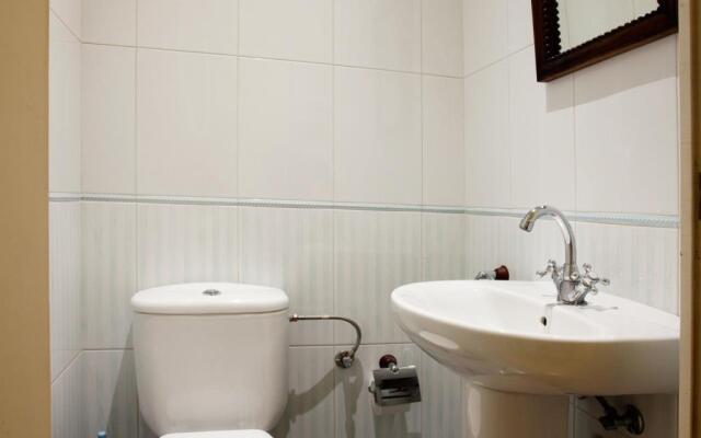 Gran Via - Three Bedroom Apartment