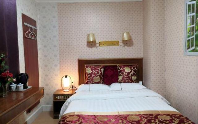 Renda Hotel (Nanjing Confucius Temple Changle Road)