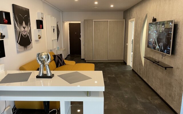 Fancy Westpark 2 Residence Lake View W7